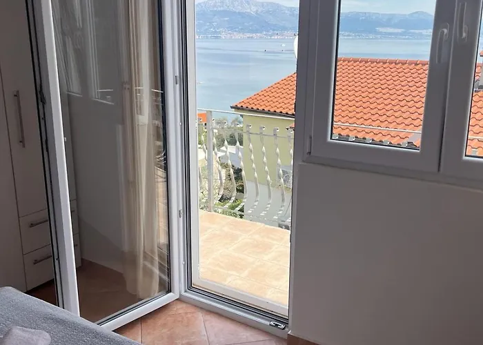 Apartment Kalff Trogir